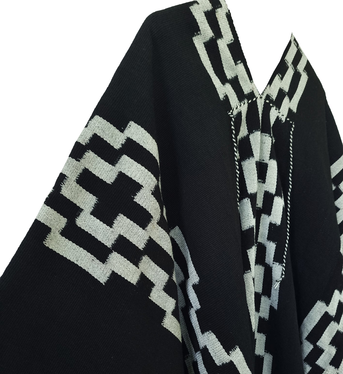 Poncho de alpaca Toba Pampa