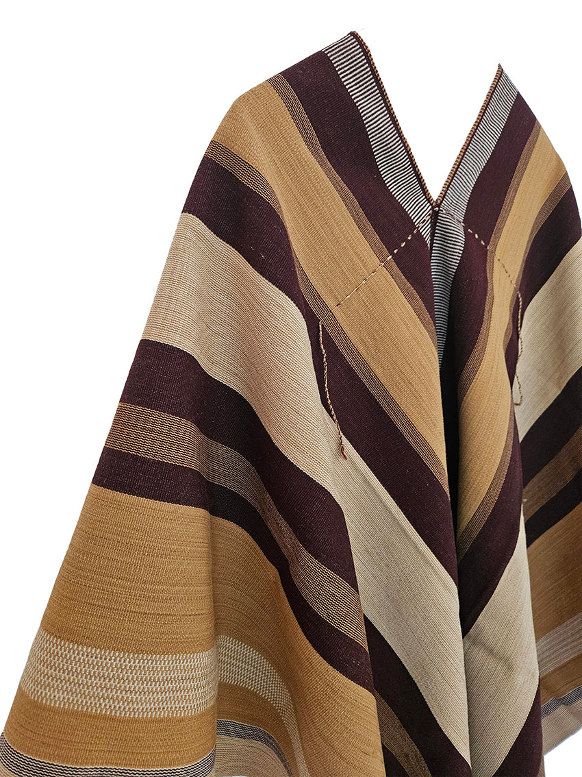 Cardones lamb Poncho - Vakiano
