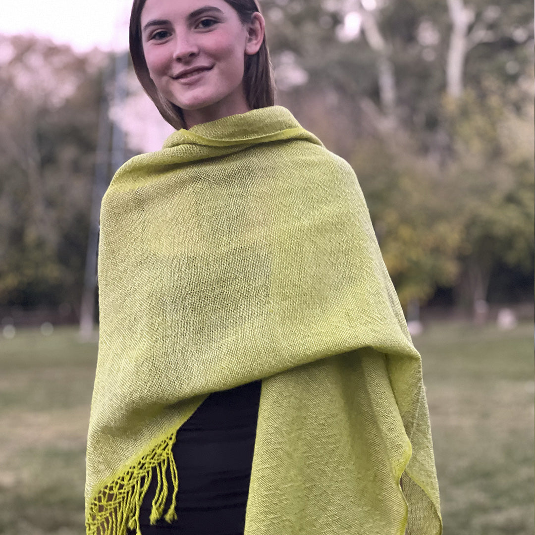 pampa-neon-ruana