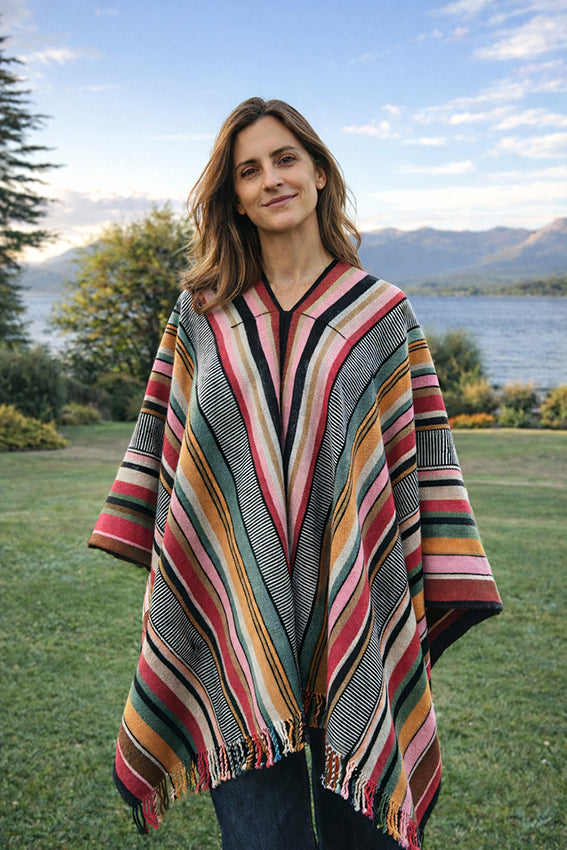 Churcal Lamb Poncho - Vakiano